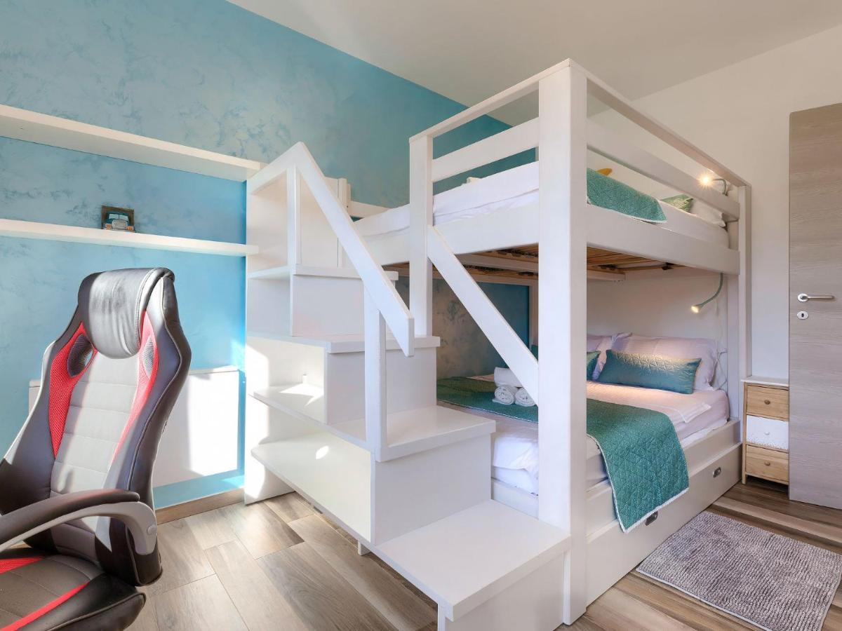 Holiday Home Villa Amaii By Interhome Karigador Bagian luar foto