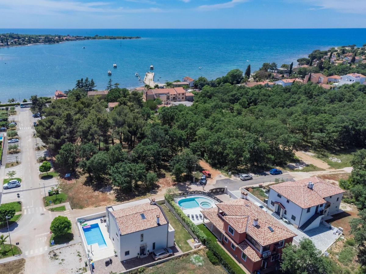 Holiday Home Villa Amaii By Interhome Karigador Bagian luar foto